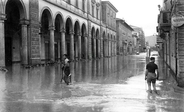 Alluvione in Via Roma