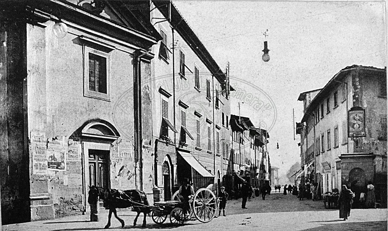 Piazza S. Iacopo (Jacopo)