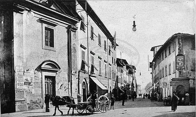 Piazza S. Iacopo (Jacopo)