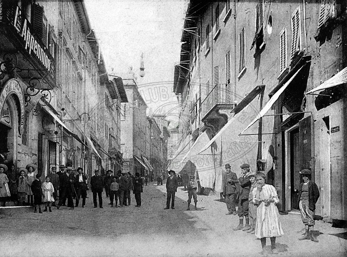 Corso Vittorio Emanuele II (già Borgo Maestro poi Corso Italia)