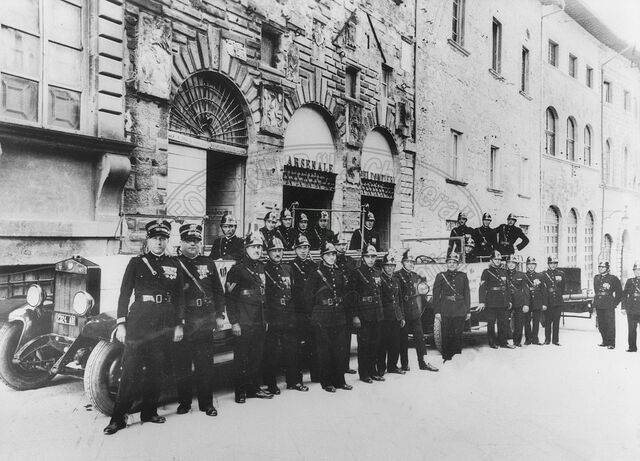 Pompieri (poi Vigili del Fuoco)