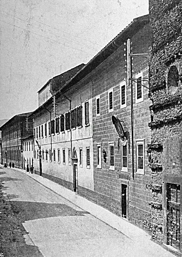 Via Garibaldi