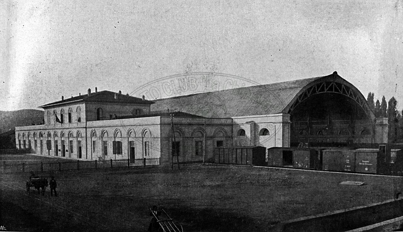 Stazione e tettoia