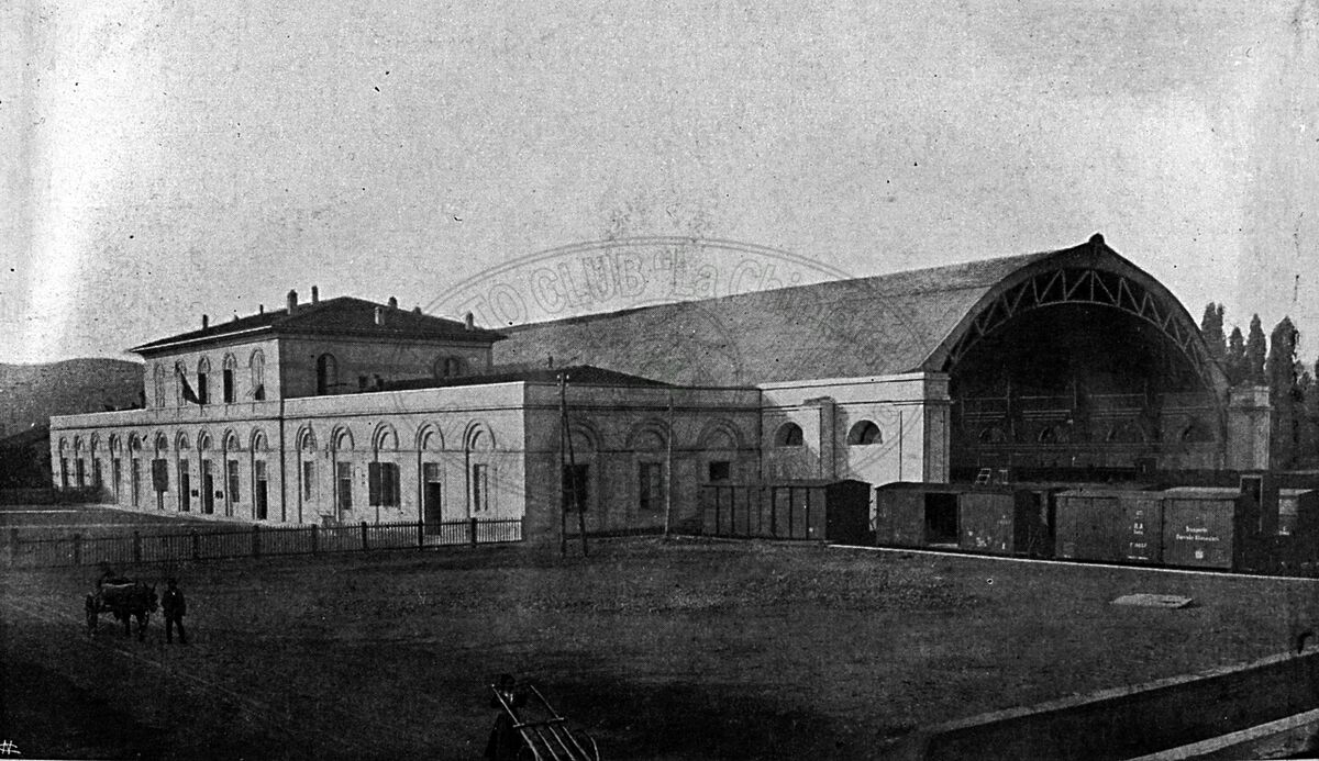 Stazione e tettoia