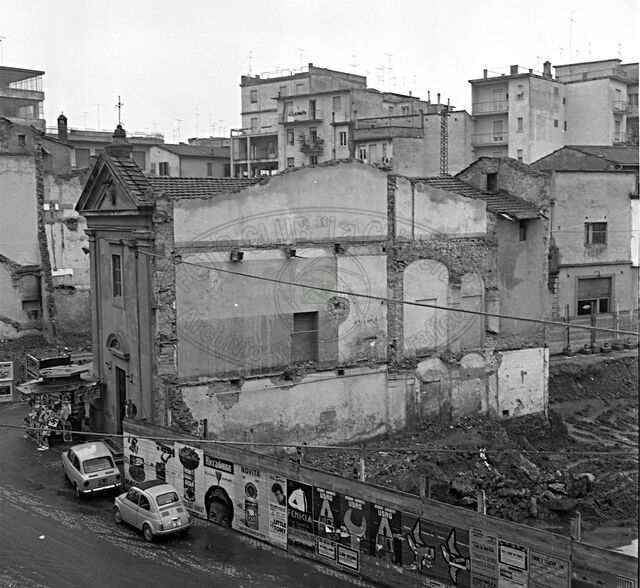Piazza S. Iacopo (Jacopo)