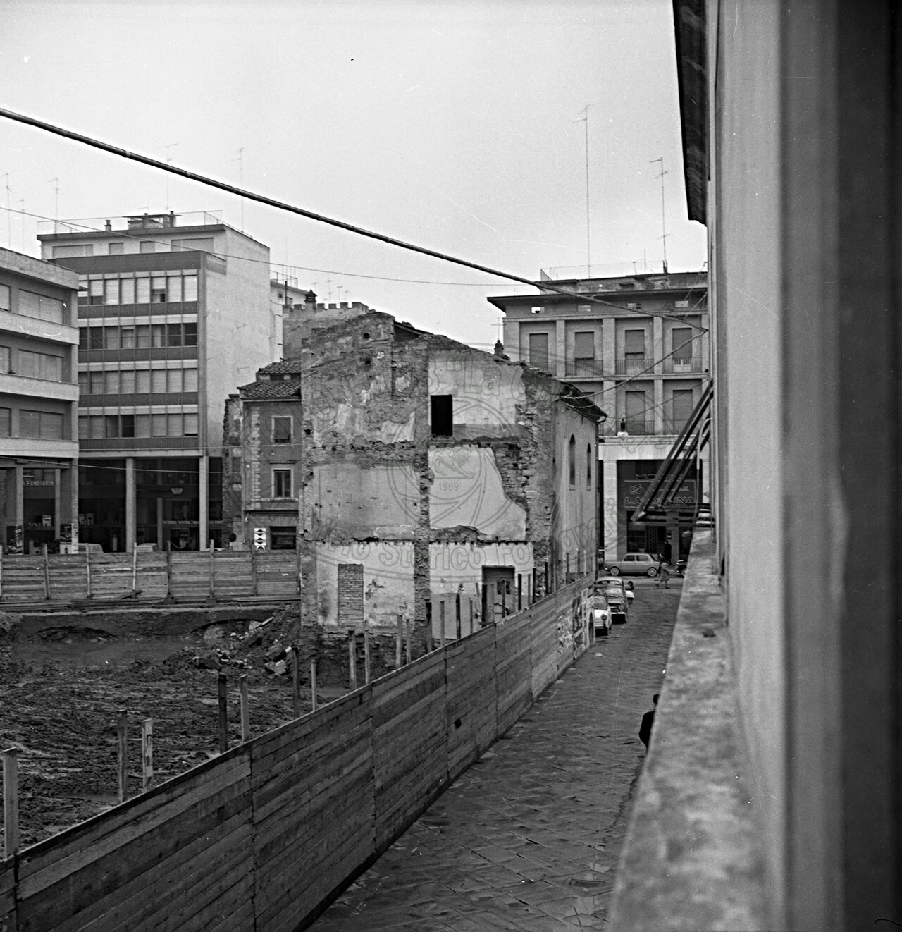 Piazza S. Iacopo (Jacopo)