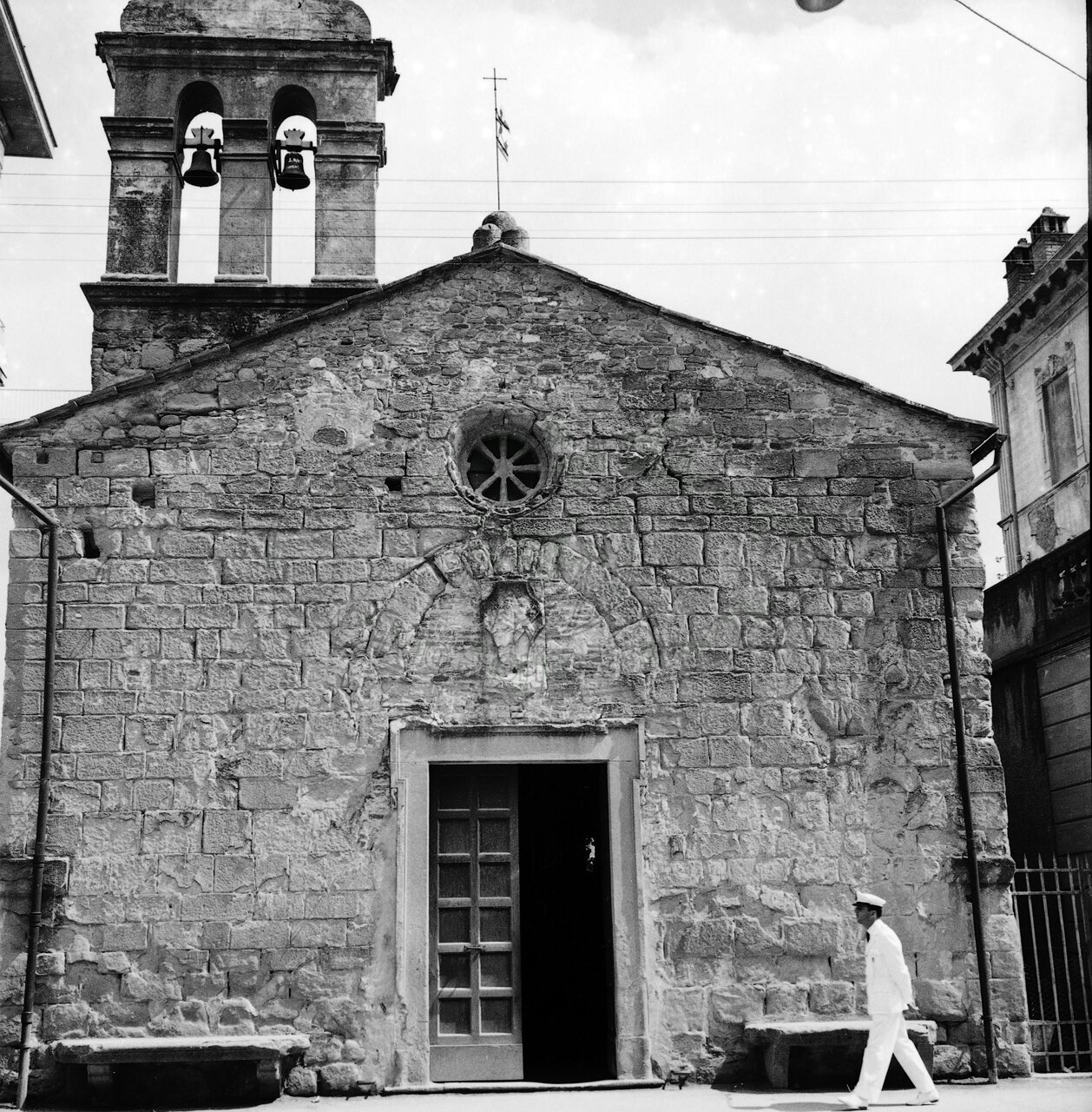 Zona Saione