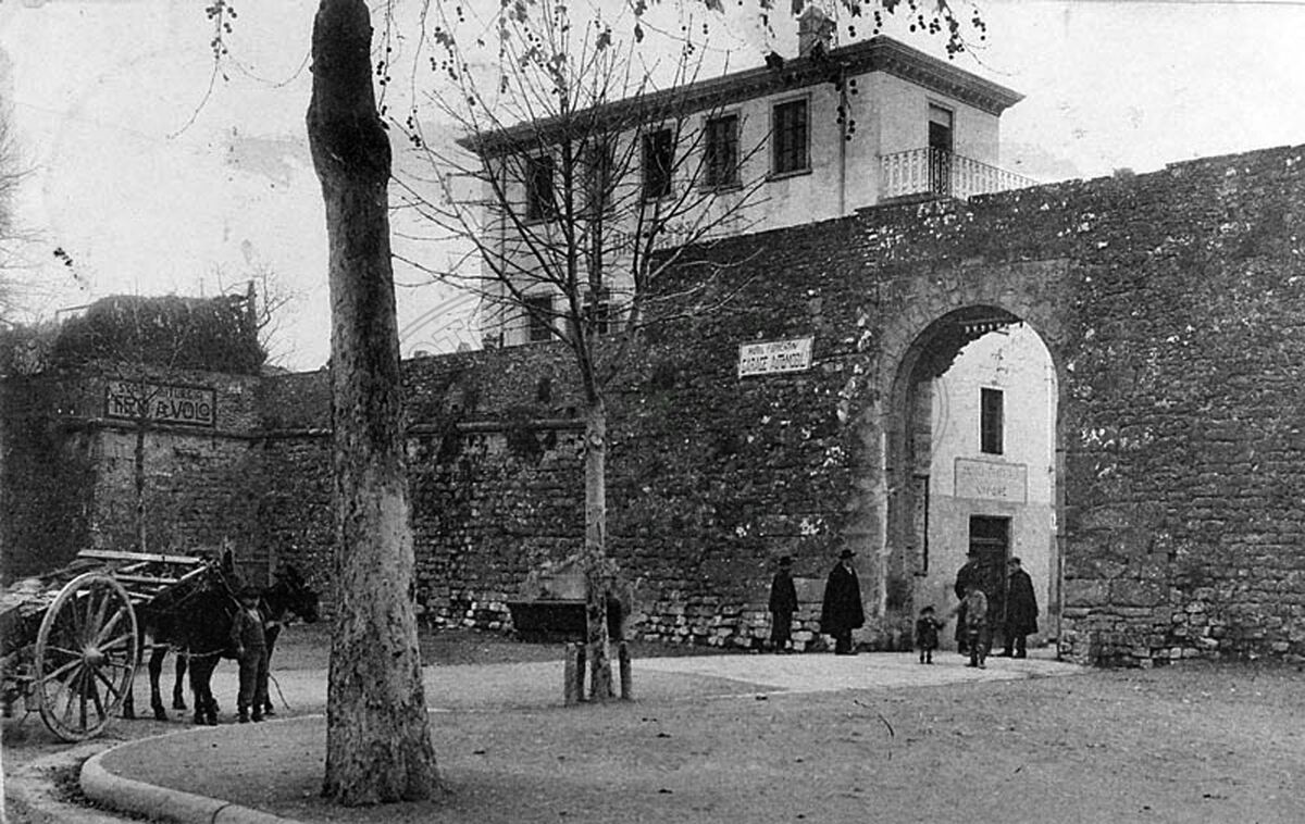 Ingresso al Centro