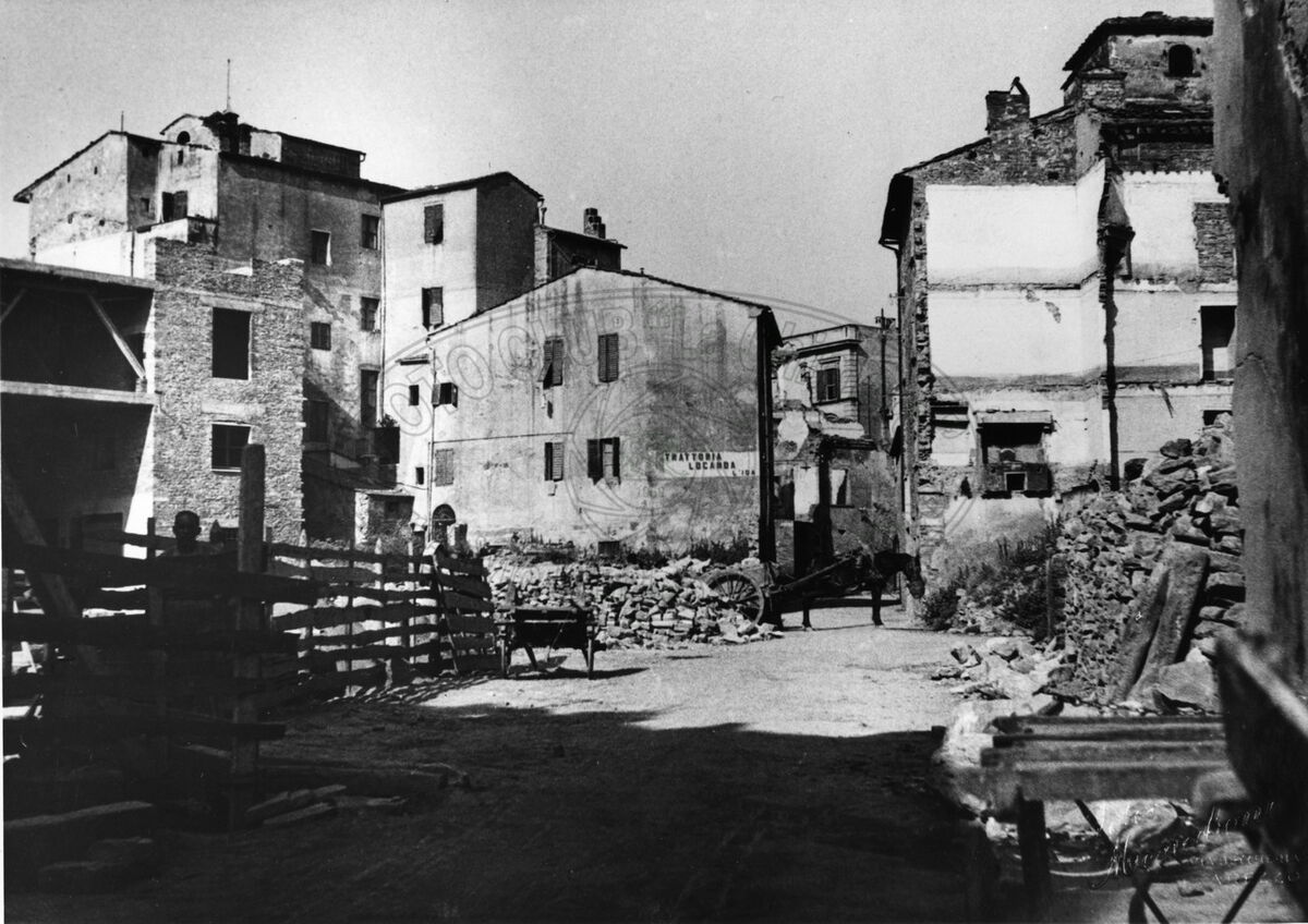 Via S. Croce (o Crocina)