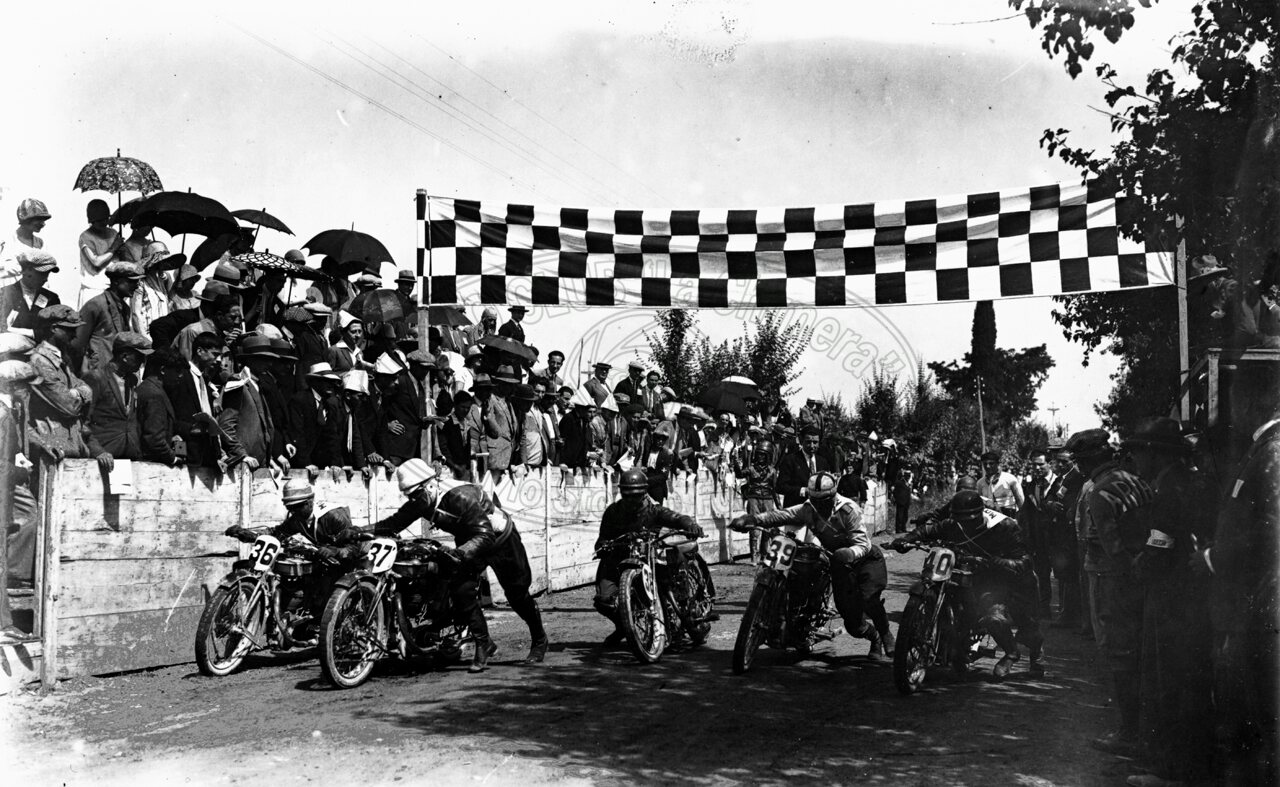 Gara motociclistica “Coppa del Re”