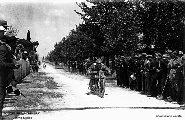 Gara motociclistica “Coppa del Re”
