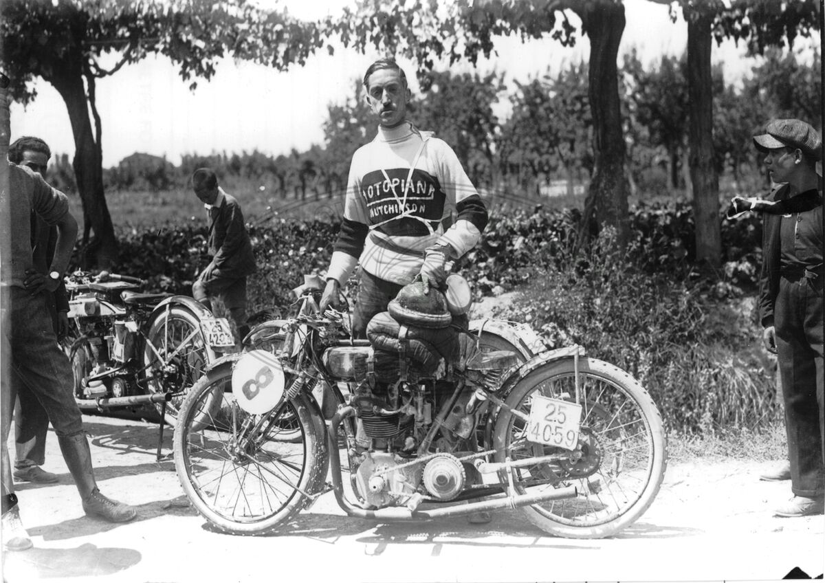 Gara motociclistica “Coppa del Re”