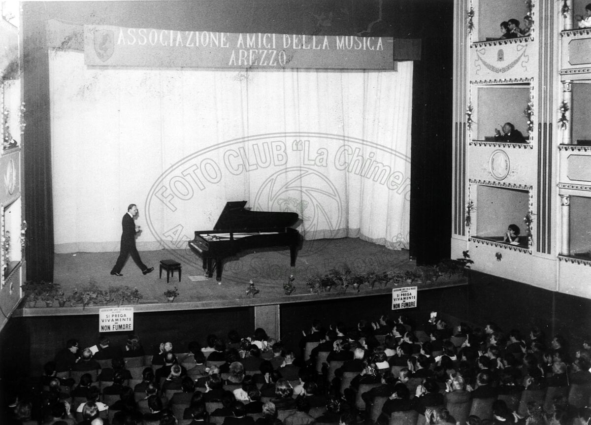 Teatro Petrarca