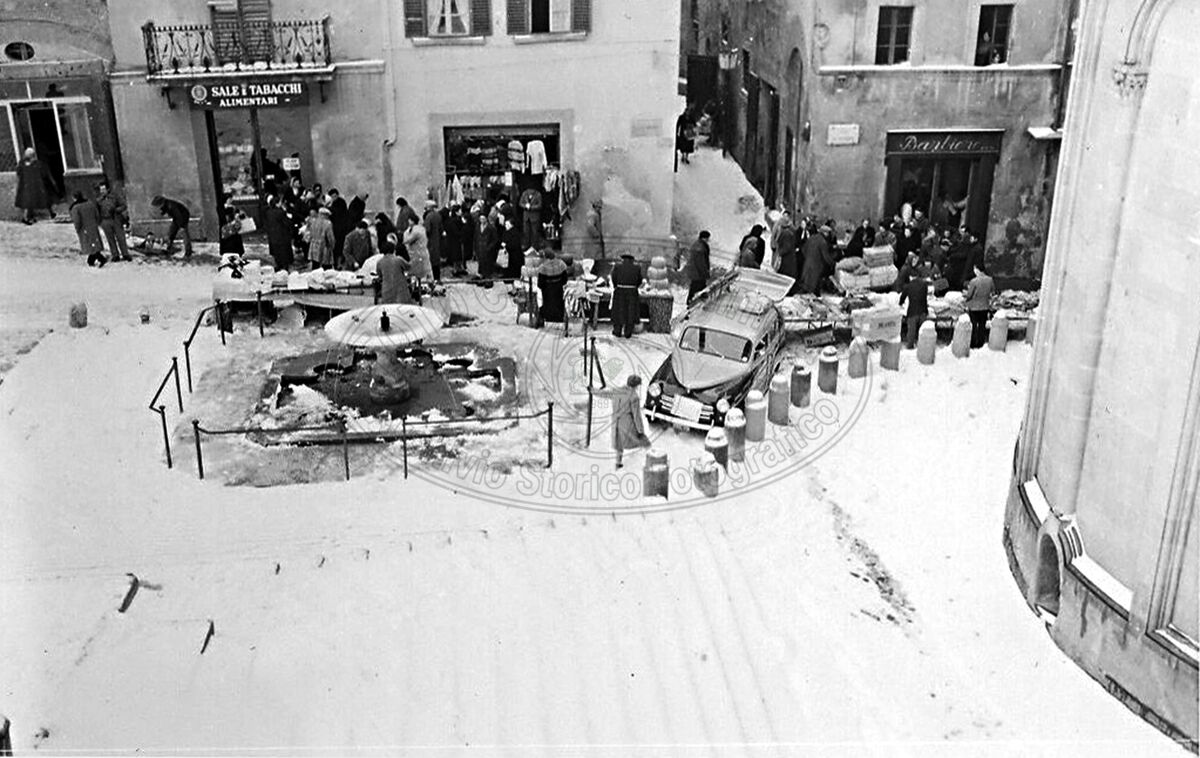Nevicata in Piazza Grande (o Vasari)