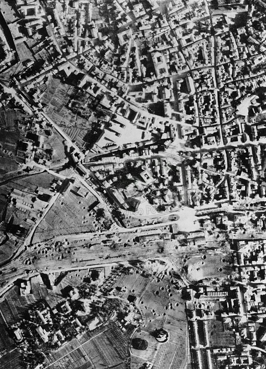 La città dopo i bombardamenti