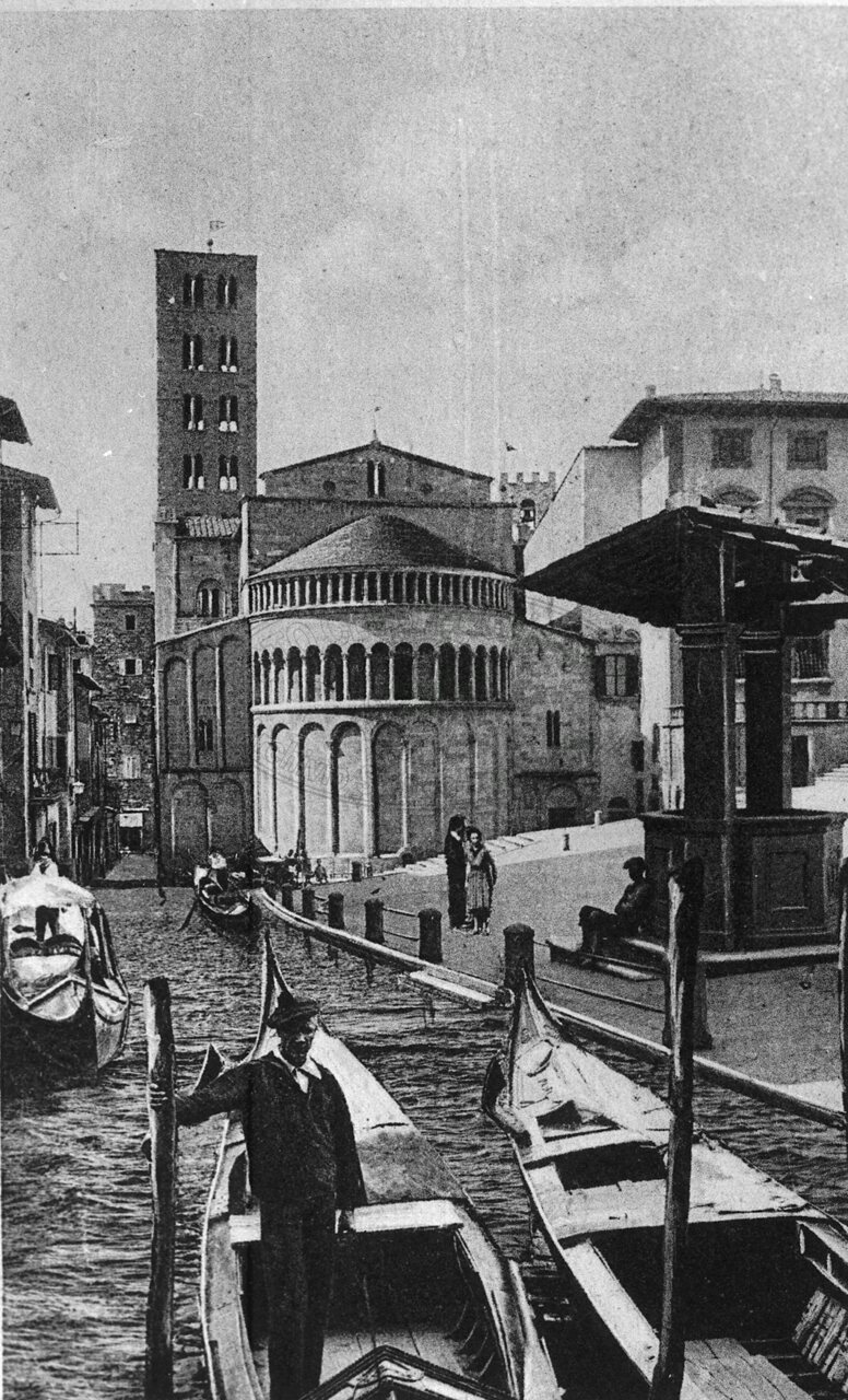 Fotomontaggio su cartolina