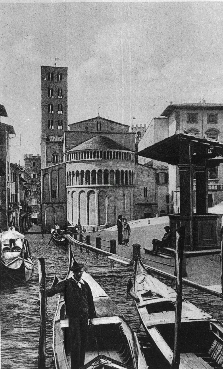 Fotomontaggio su cartolina