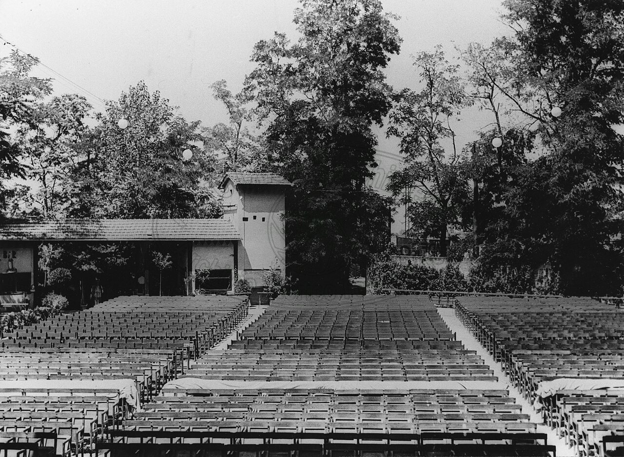 Arena Eden