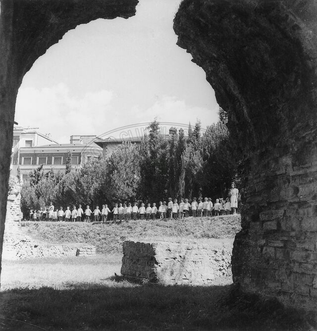 Scolaretti all’Anfiteatro Romano