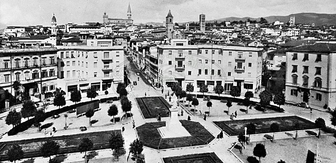Piazza Guido Monaco