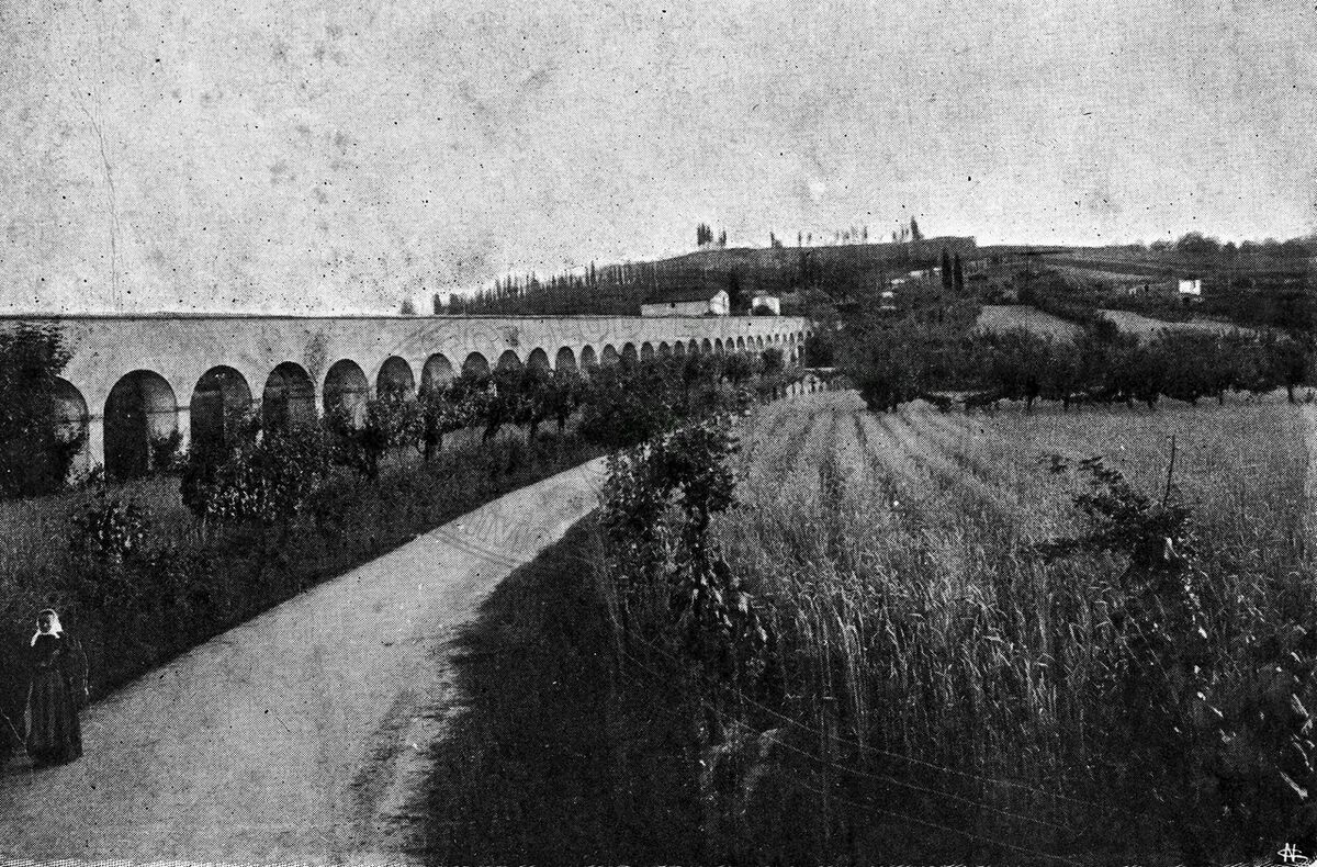 Acquedotto Vasariano (gli Archi)