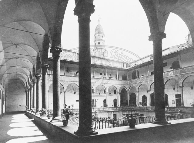 Chiostro del Palazzo della Badia