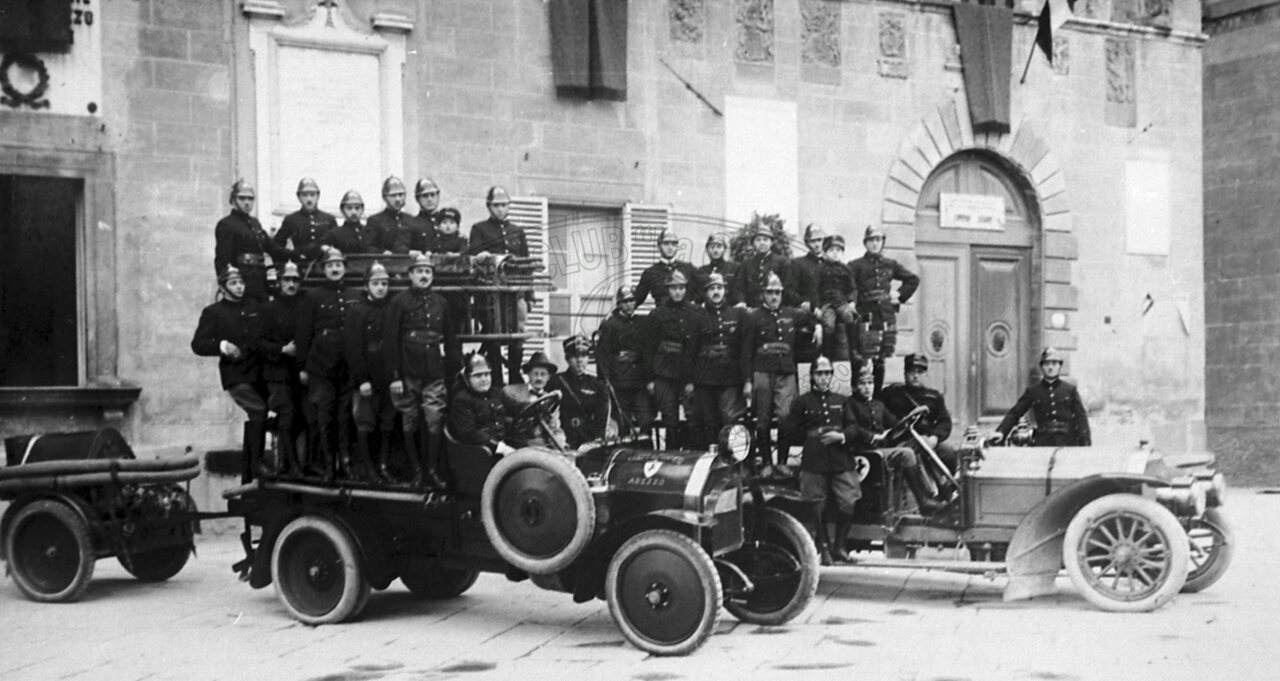 Pompieri (poi Vigili del Fuoco)