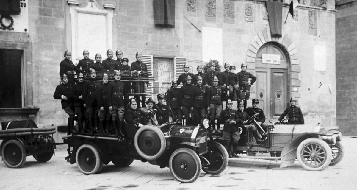 Pompieri (poi Vigili del Fuoco)