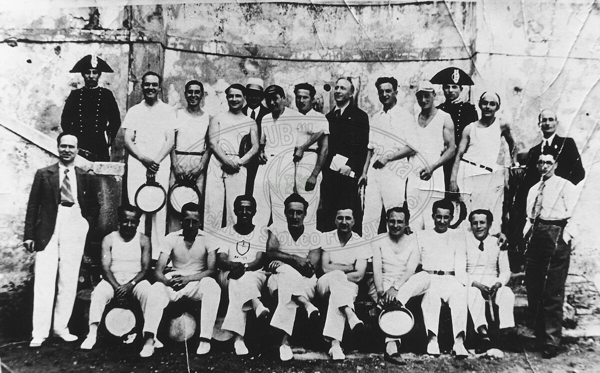 Squadra di tamburellisti
