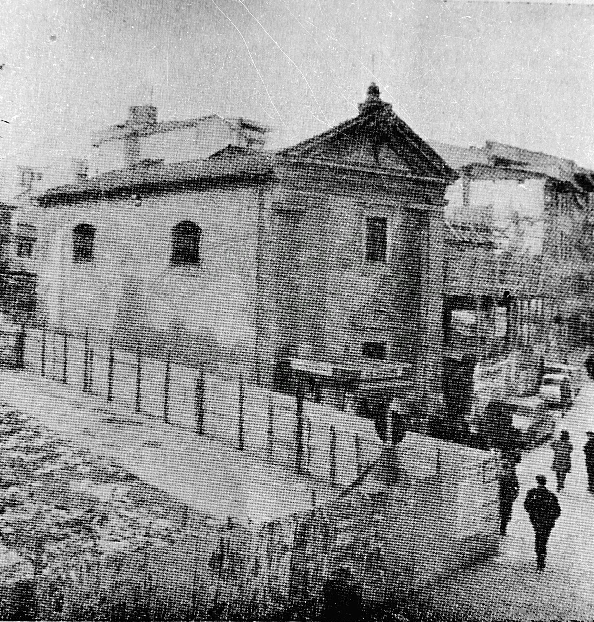 Piazza S. Iacopo (Jacopo)