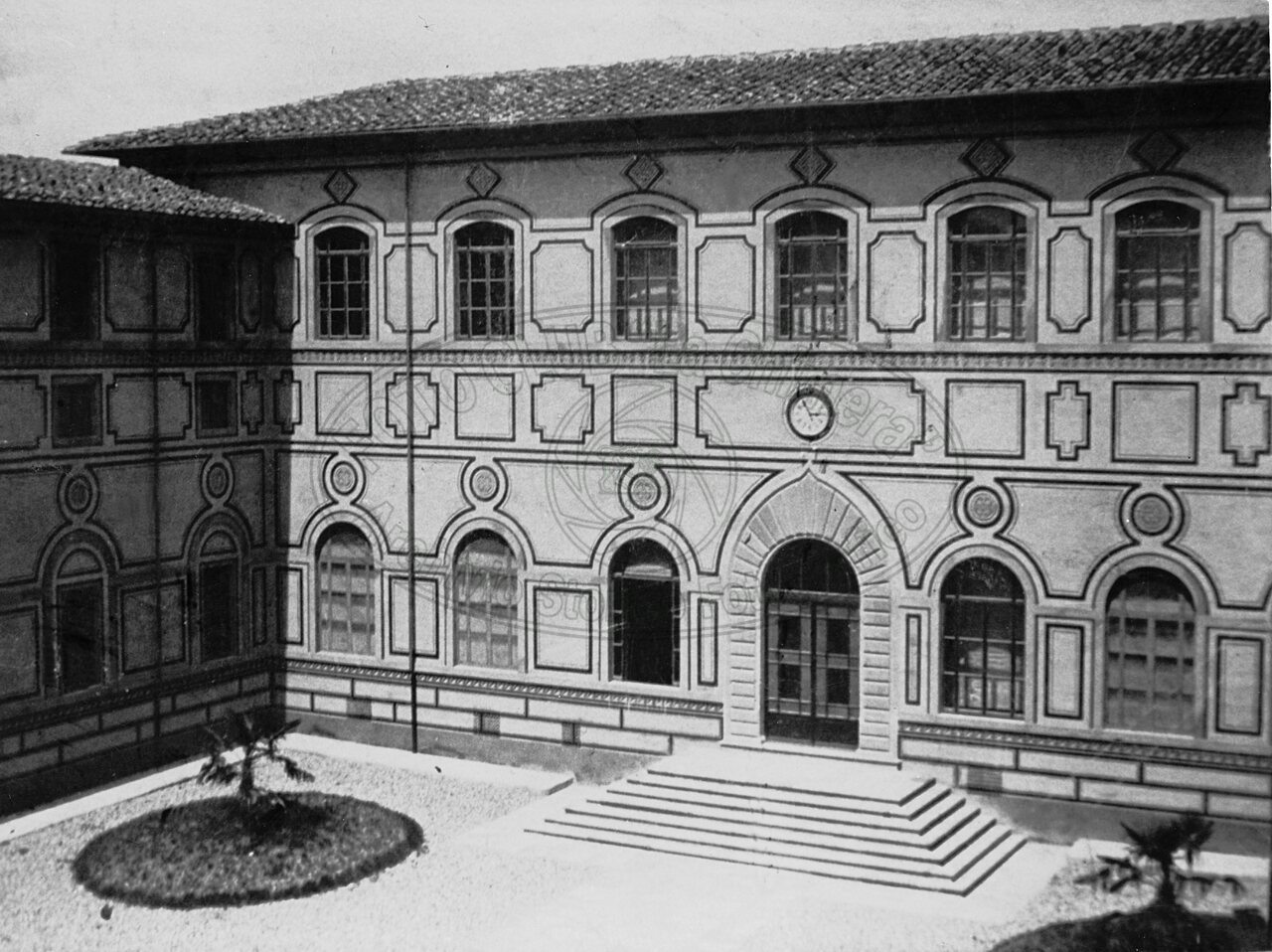 Cortile della R. Scuola Normale in Via Porta Buja