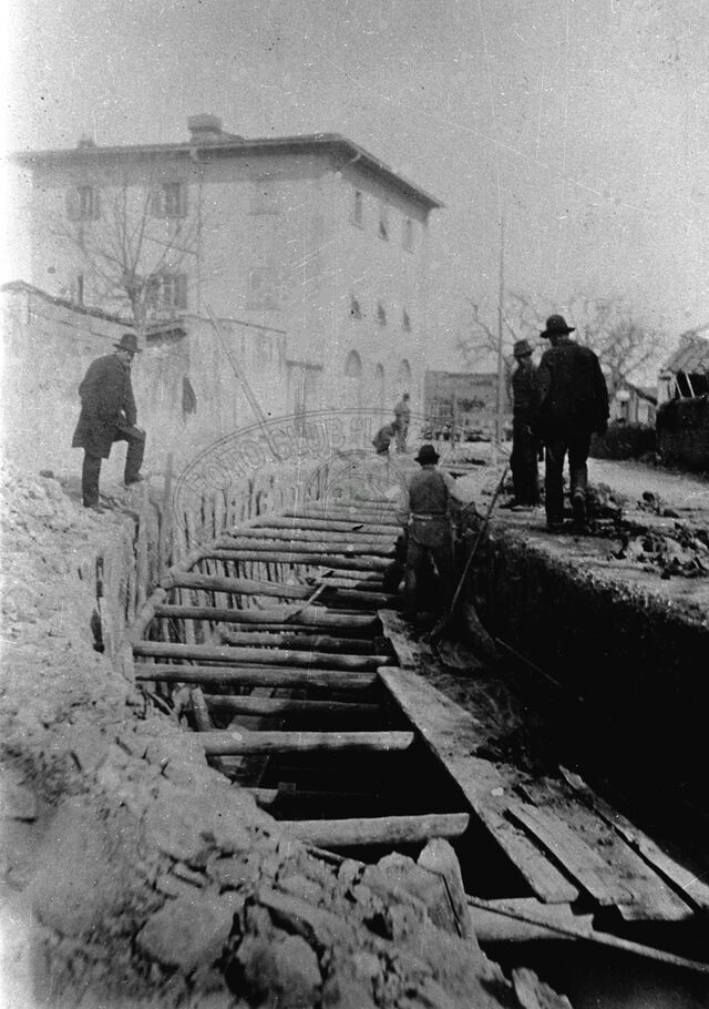 Lavori per condotta fognaria