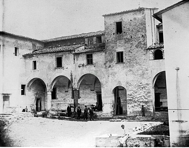 Interno del “Conventaccio” in Via Porta Buja