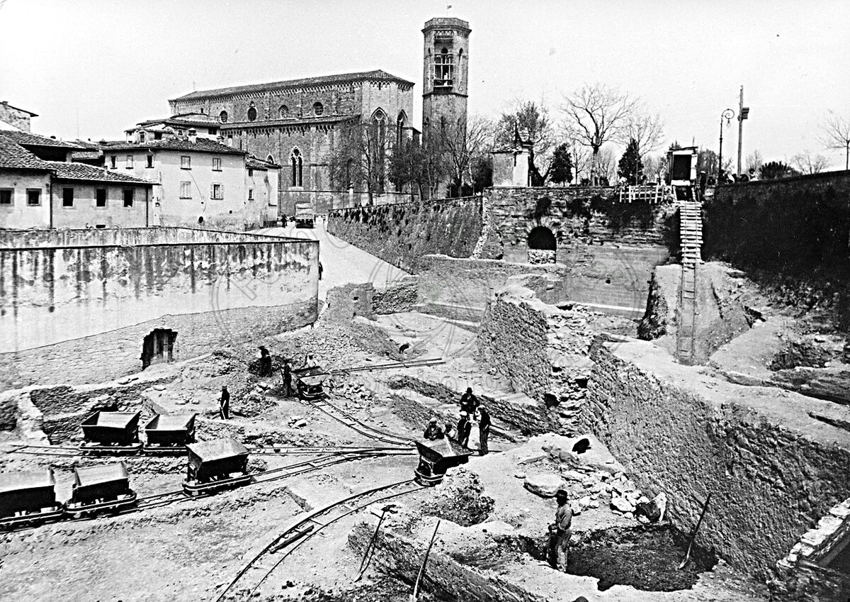 Lavori di sbancamento al Praticino