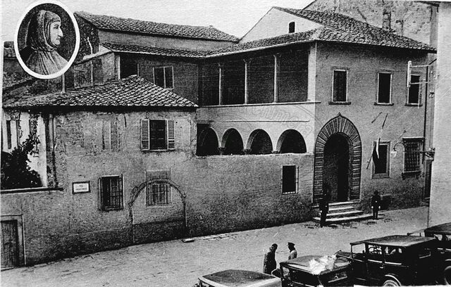 La casa del Petrarca all’inizio di Via del’Orto