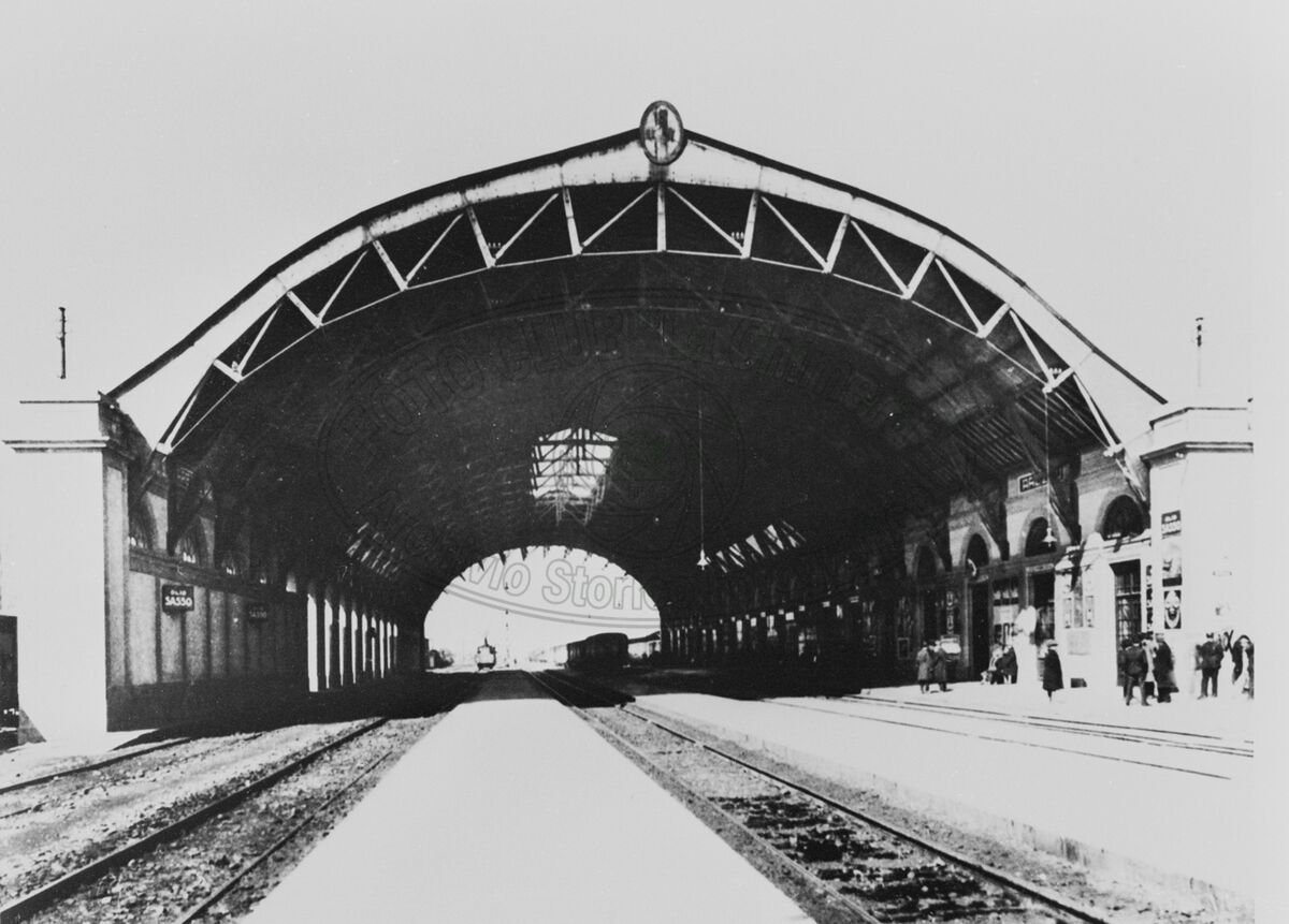 La stazione vista da sud