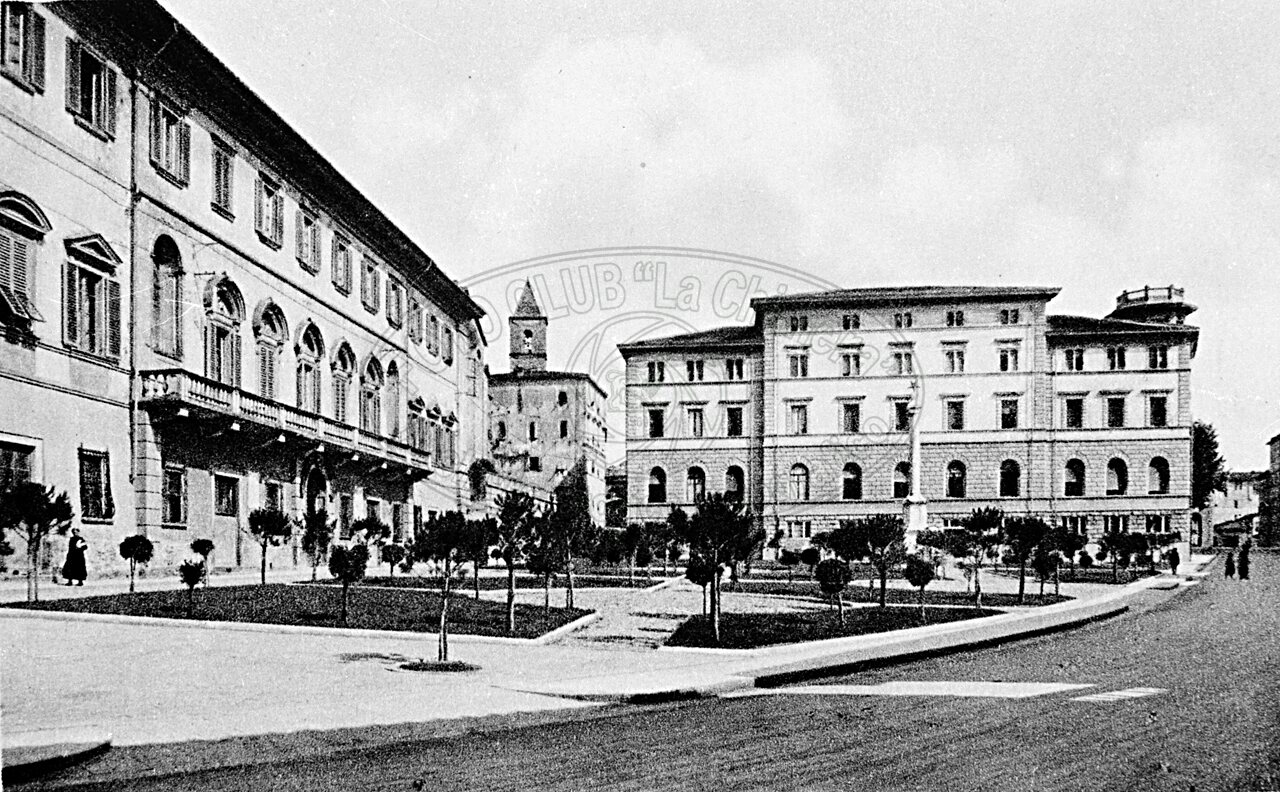 Panoramica di Piazza del Popolo