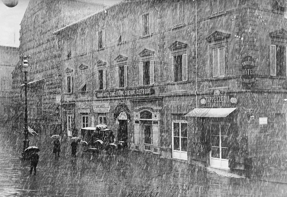 Nevicata in Piazza S. Francesco (o Umberto I)