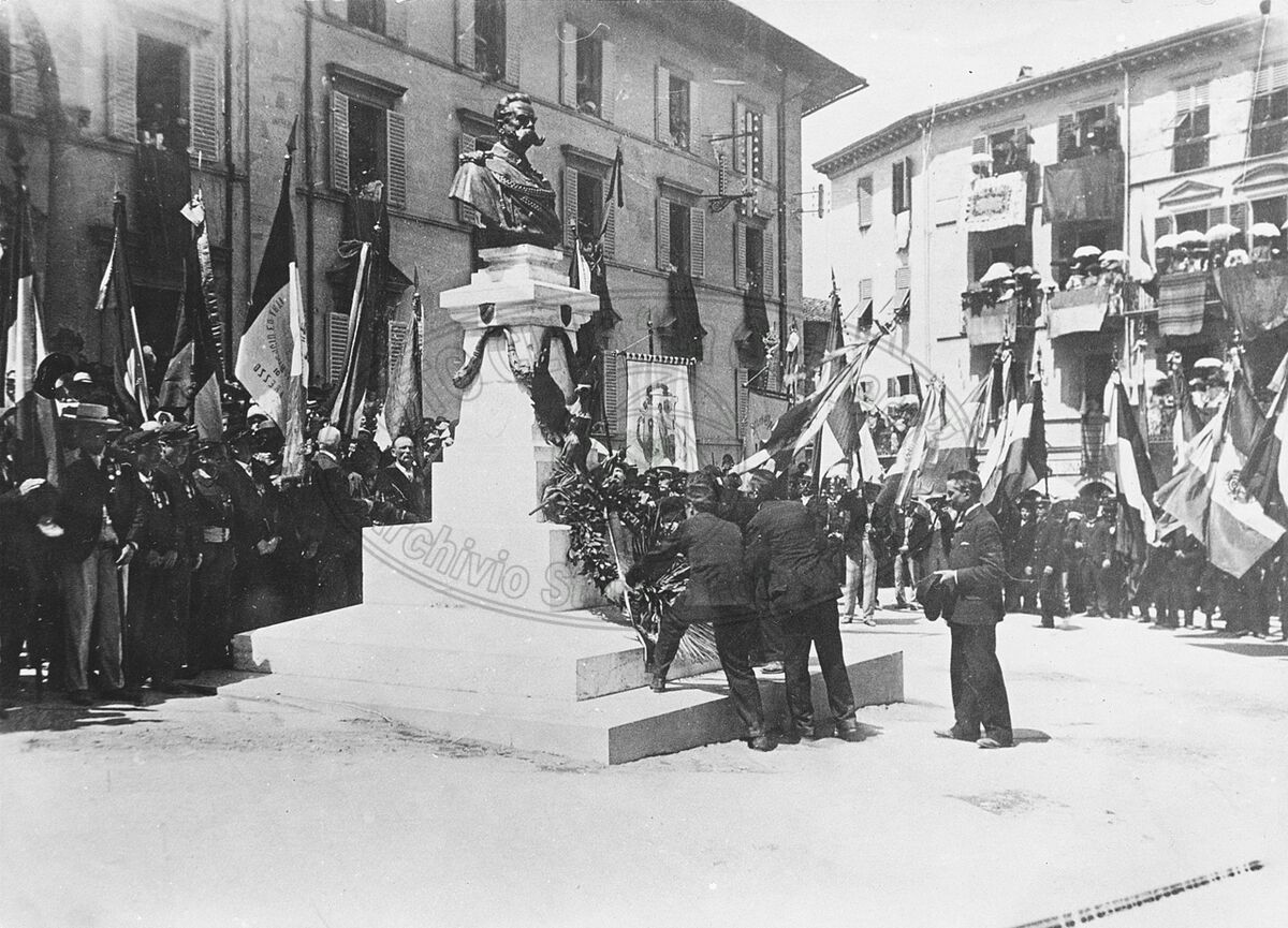 Piazza della Badia (o Principe Amedeo, già della Posta Vecchia)