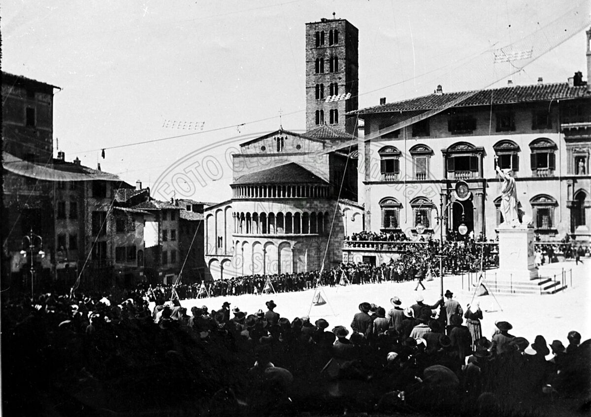 Funambolo in Piazza Grande (o Vasari)