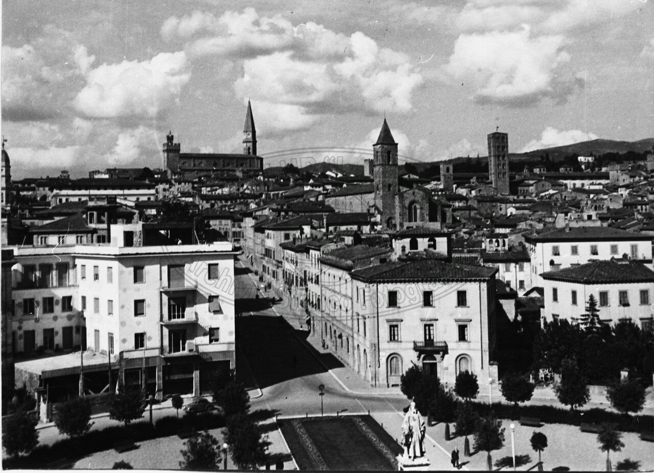 Piazza Guido Monaco