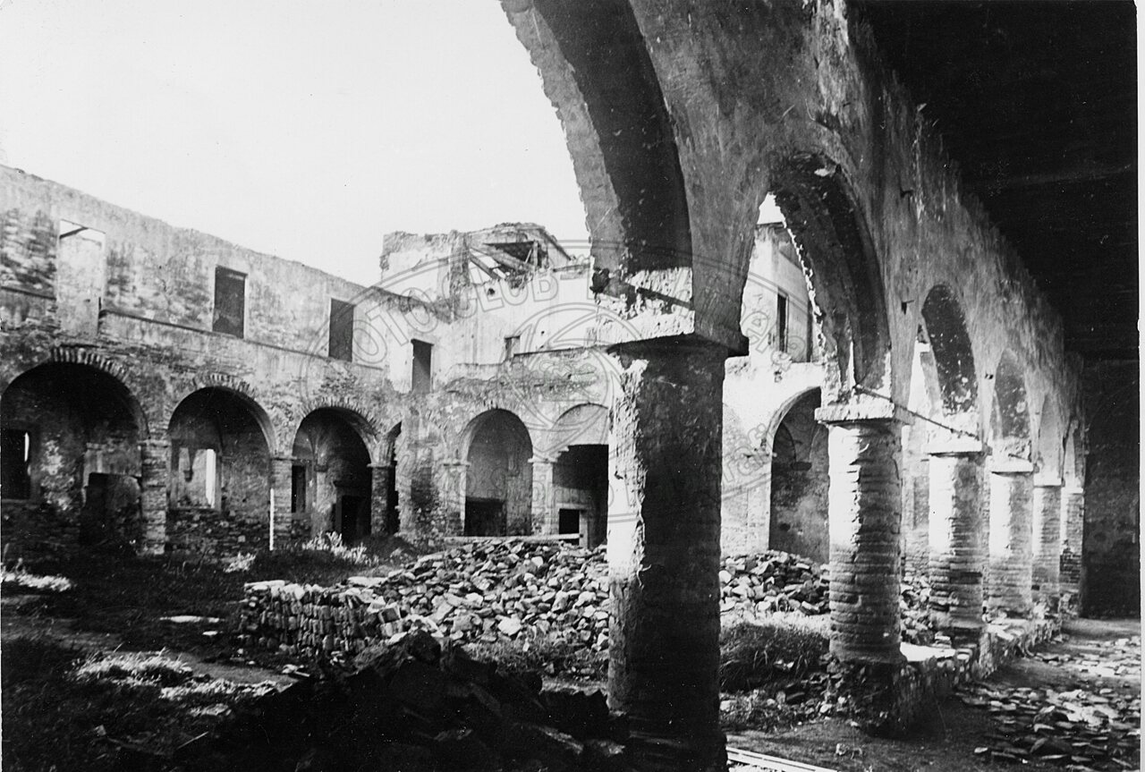 Rovine del “Conventaccio” in Via Porta Buja