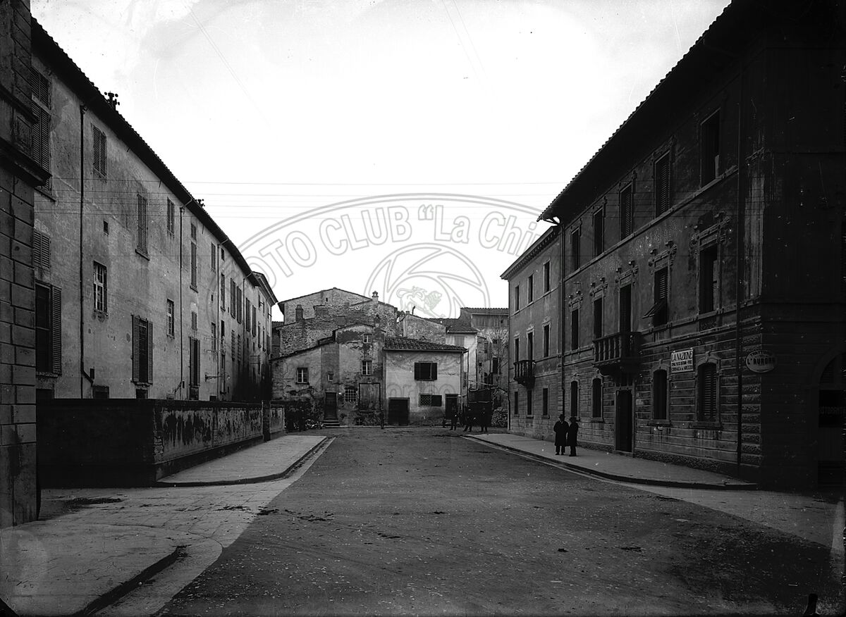 Via Petrarca