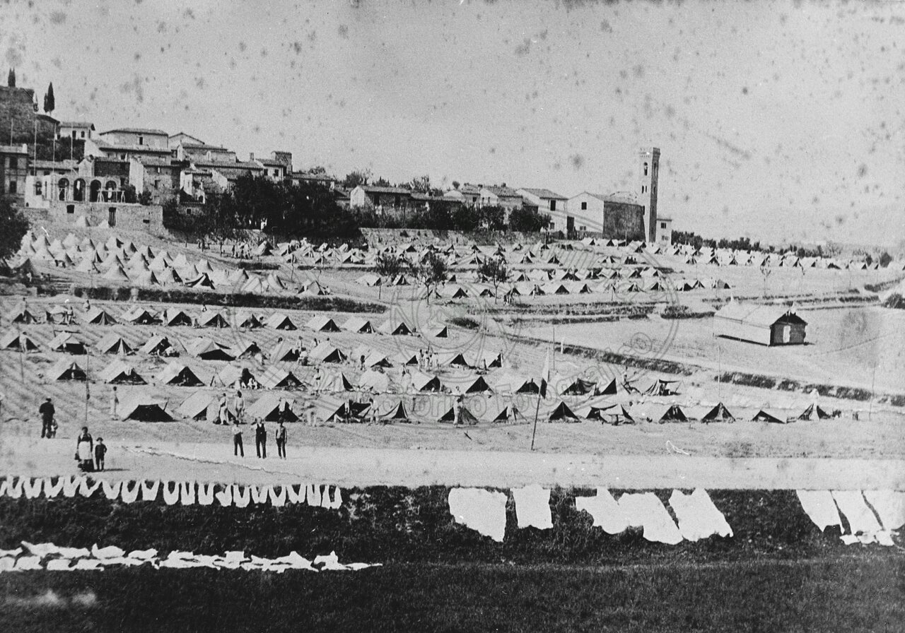 Accampamento di militari