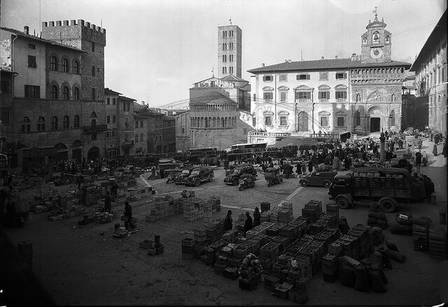 Piazza Grande (o Vasari)