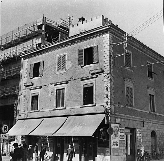 Piazza S. Iacopo (Jacopo)