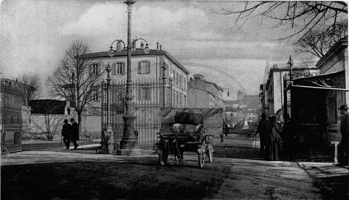Piazza della Stazione