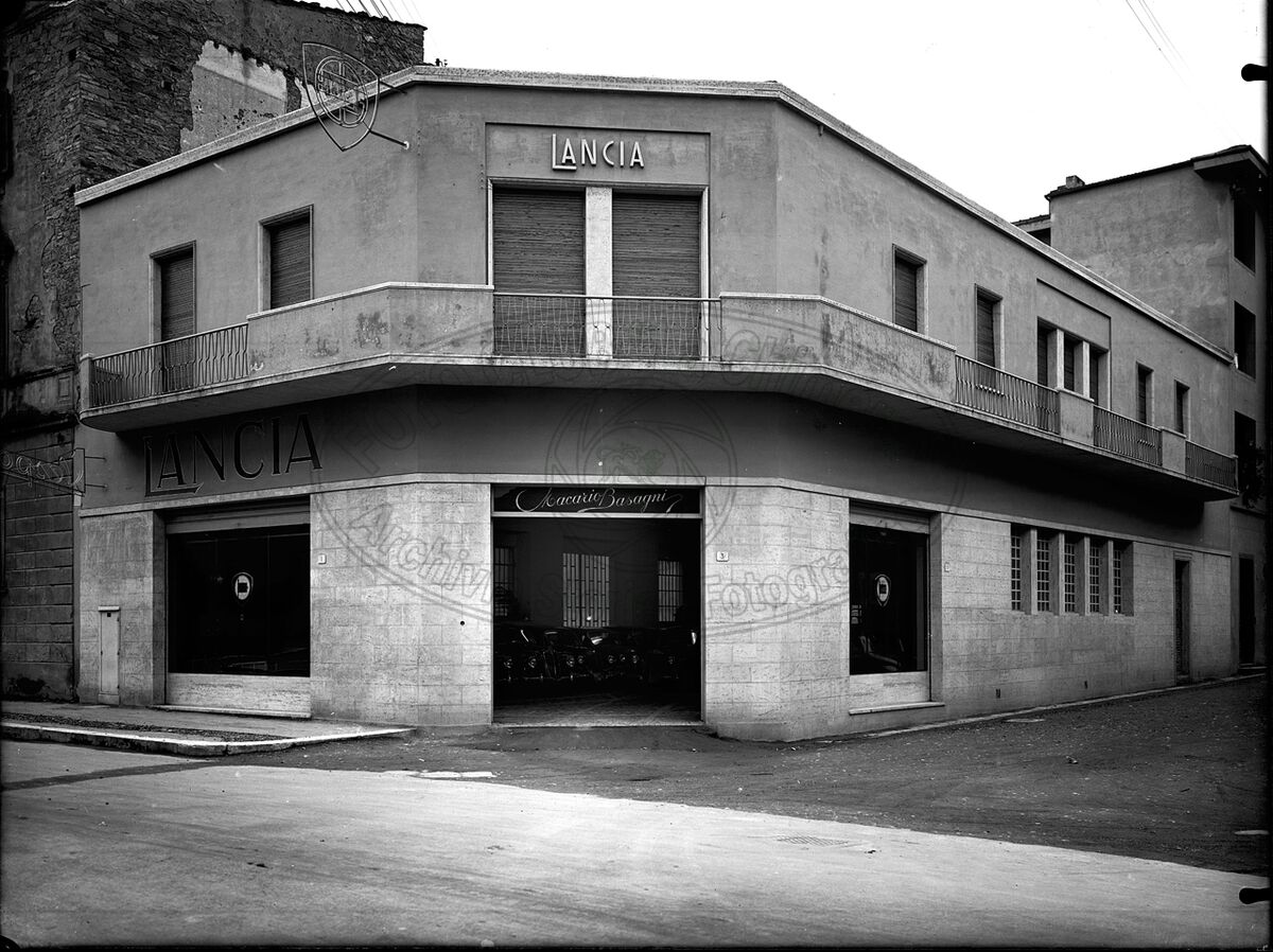 Concessionaria auto Lancia
