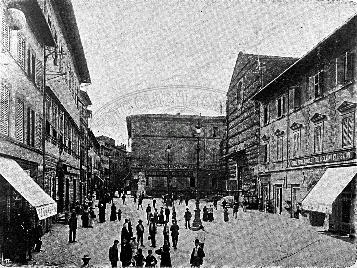 Piazza S. Francesco (o Umberto I)