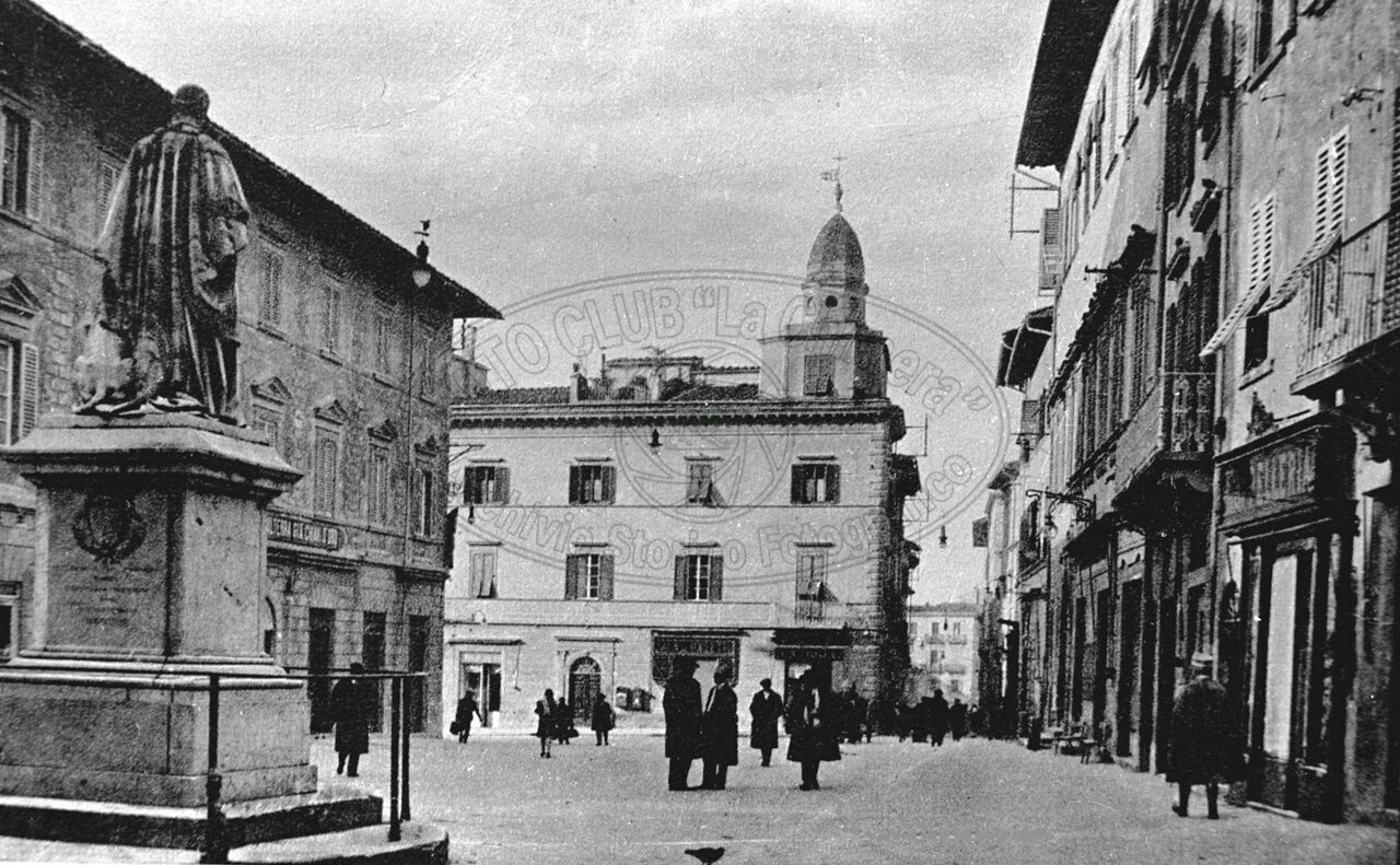 Piazza S. Francesco (o Umberto I°)